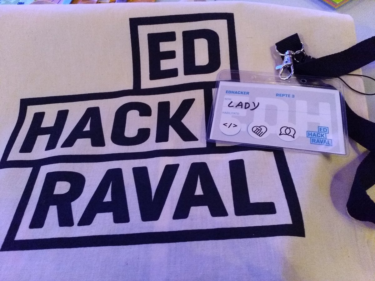 Ladyphotoblog's tweet photo. Contenta de participar en #edhackraval, actitud #edhackers 💪. Habéis hecho una gran labor @edhack_raval @totraval ! Y maravilloso concierto motivador #lescolademusics25anys  @MUSEU Marítim de Barcelona https://t.co/SM5X90fTRe