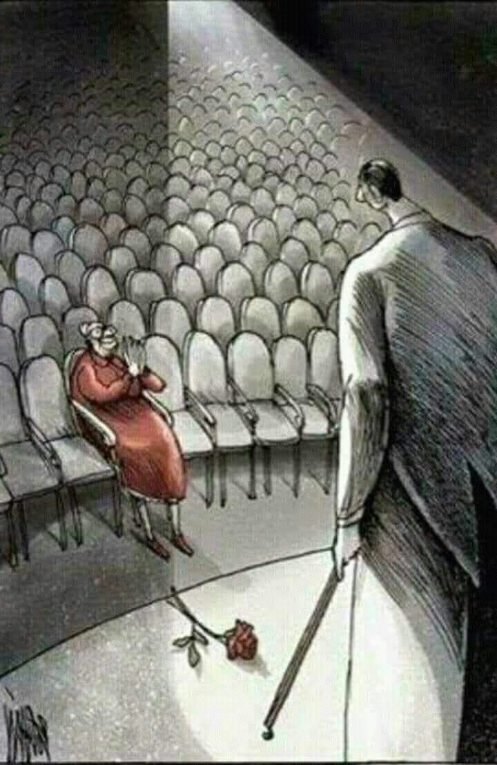 apex_led's tweet photo. Cuando nadie crea en vos , mamá estara ahi apoyandote !!!!!.....felicidades gloriosa mujer paraguaya ! https://t.co/CDNCddhVRV