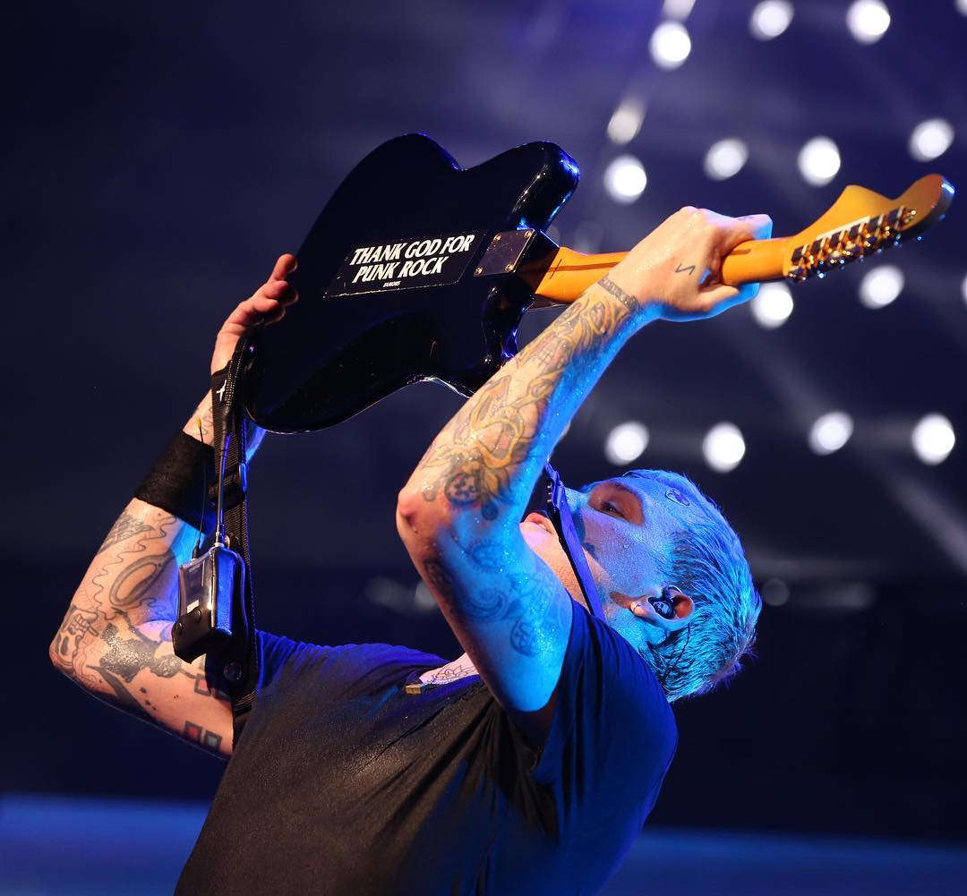 Happy fukkin\ birthday  Matt Skiba 