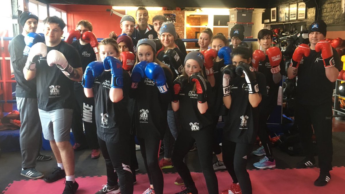 BoxingAwards's tweet image. #boxingtutorcourse @ #rightstuffboxingclub #stafford #communityboxingprogramme #boxinginschools #grassrootsboxing #communityboxingclub @England_Boxing @gbboxing @lonsdale1960 @SportsFbt #dontthinkyoucanknowyoucan 👊🏾💥