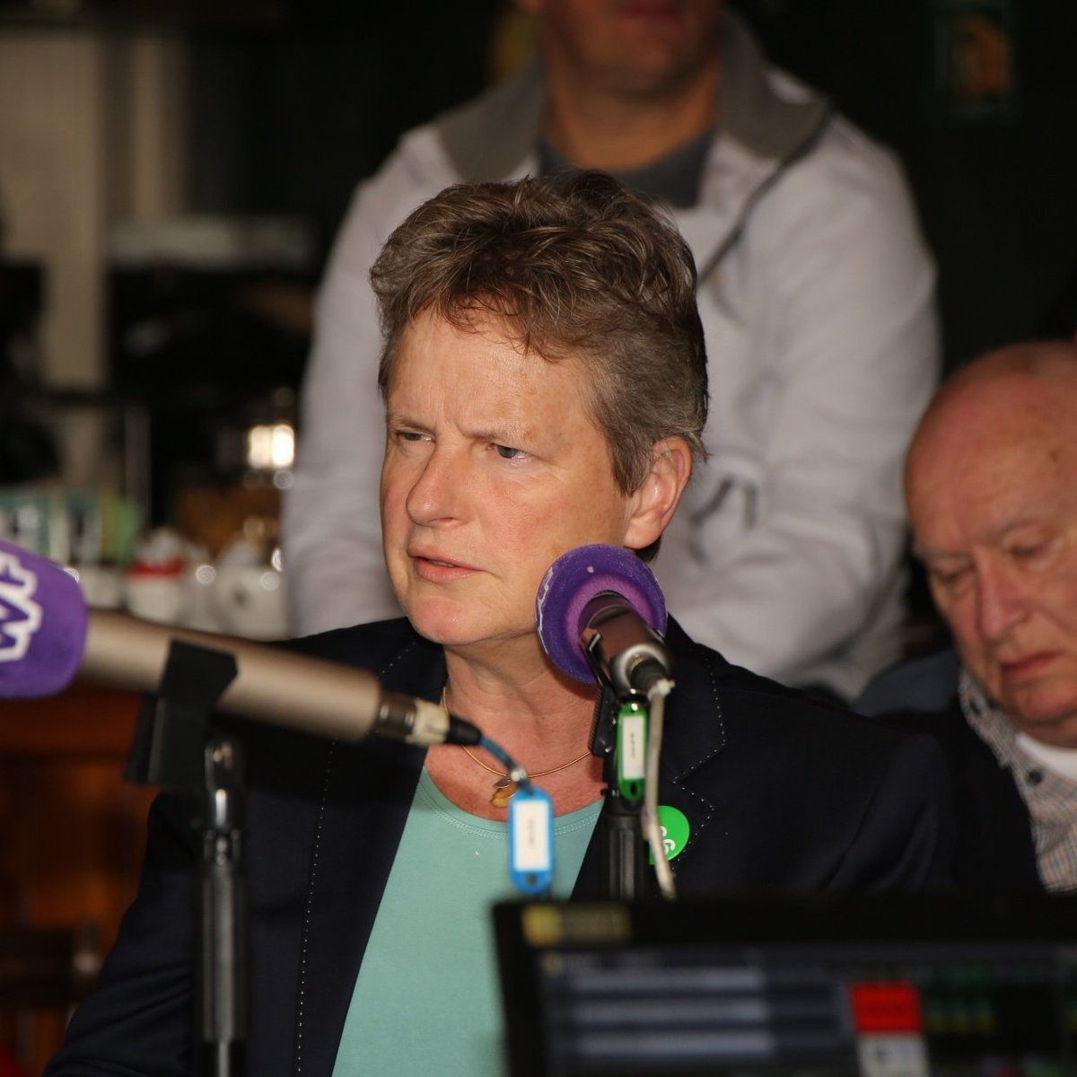 <a href="/MachteldBuit/">Machteld Buit</a> tijdens het WEEFF debat. 

#D66 #enkhuizen