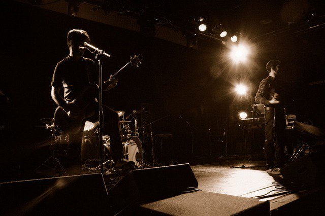 JuanLuisGzR's tweet image. Photo By PublicDomainPictures | Pixabay 
 #rock #music4all