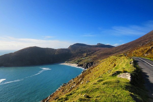 lifeirishcoast's tweet photo. Have fallen in love with #Achill  #wildatlanticway #Achillisland https://t.co/JjaCqlLj8v