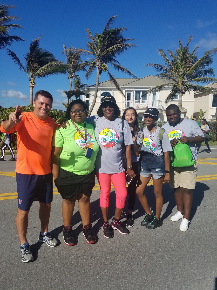 NancyRStellway's tweet photo. Thank you @depsuppalmbeach for supporting the work we do for students in @pbcsd and joining us today at #StridesForEducation. I am grateful for our partnership and appreciative for the work you do each day so our students can reach their potential. https://t.co/kUDVaoEc68