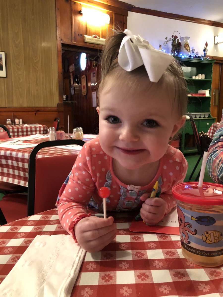 Angela Strawser (astraws78) Twitter