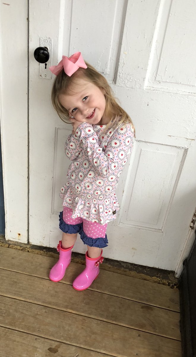 Angela Strawser (astraws78) Twitter