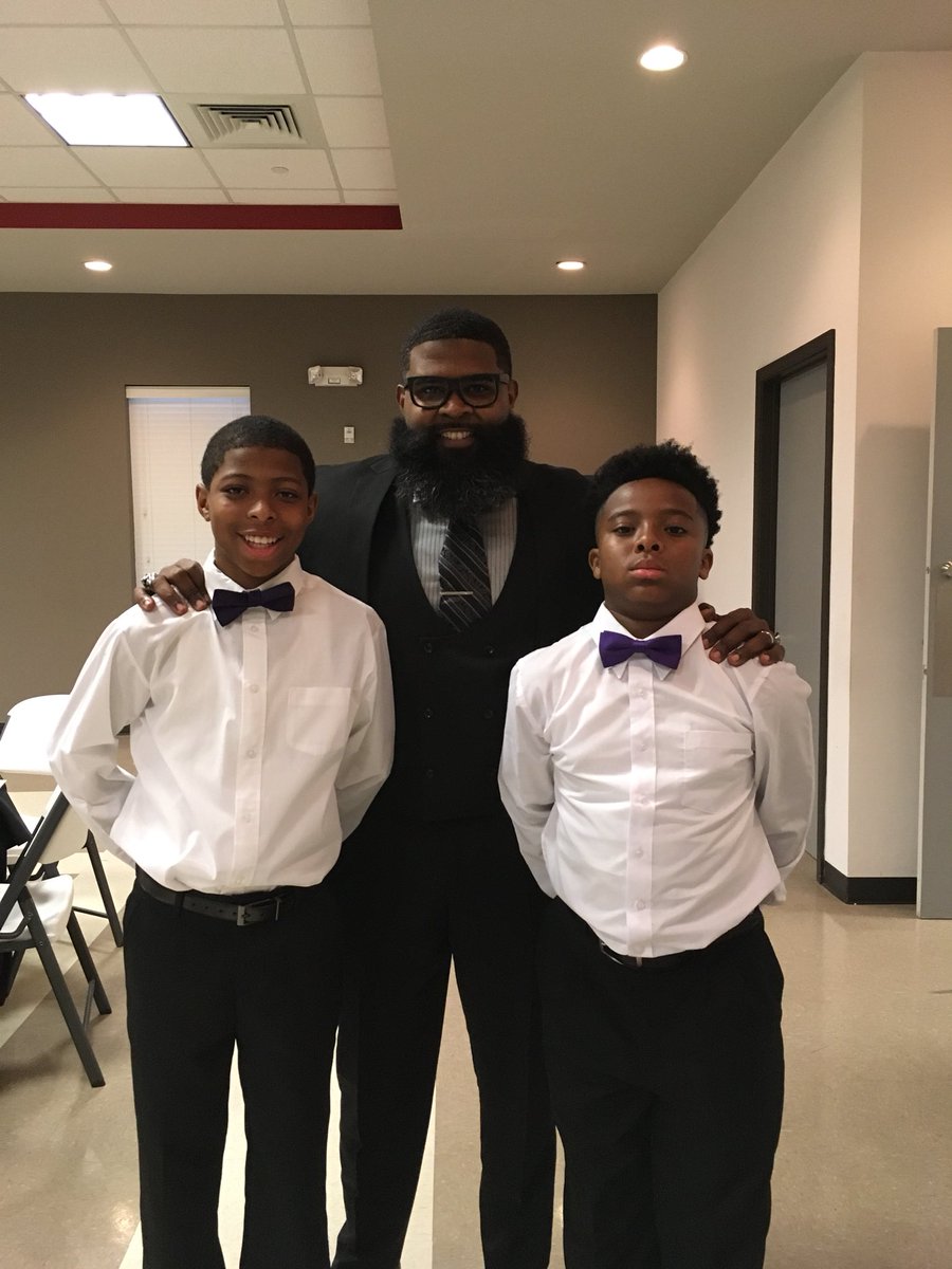 PatCothamMeck's tweet photo. Attending Males Place Gala as they raise money for a trip to Ghana for young men whom they call their “warriors”-@SugarFreeTalk @lawanamayfield @Flava_InYourEar @DrJustinHarlow https://t.co/zTMBeUICR1
