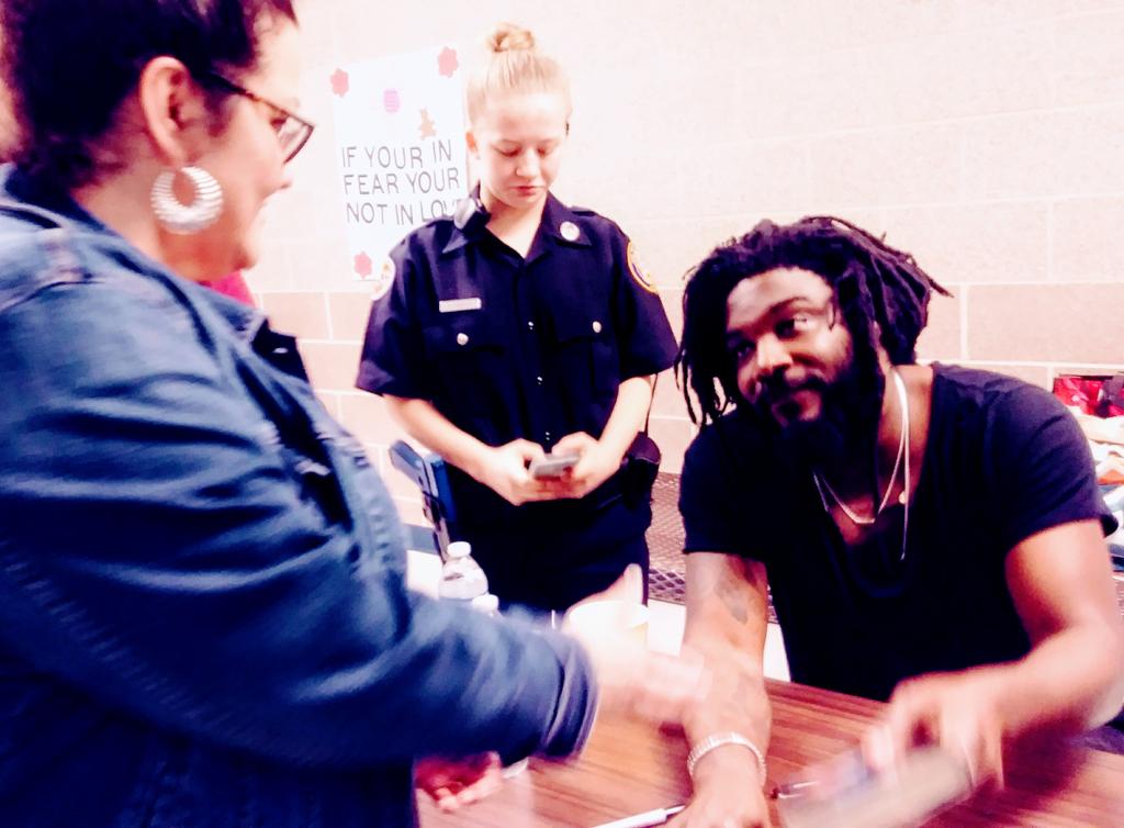 myTRLib's tweet photo. TR Ss & staff getting books signed by Jason Reynolds, winning prizes & having fun. @WeAreTRHS #neisdlibraries #libplza18 https://t.co/Bgya5LJE7z