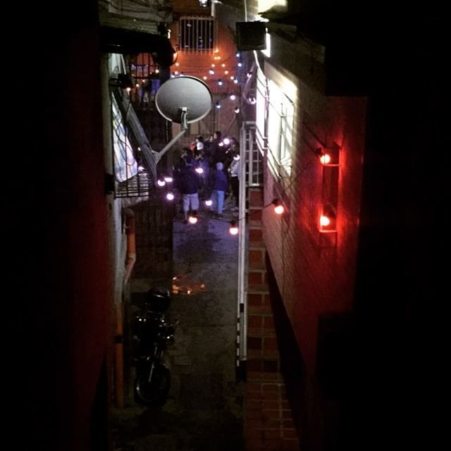 Celebrando el #Aniversario  de la Comunidad León Droz Blanco #60