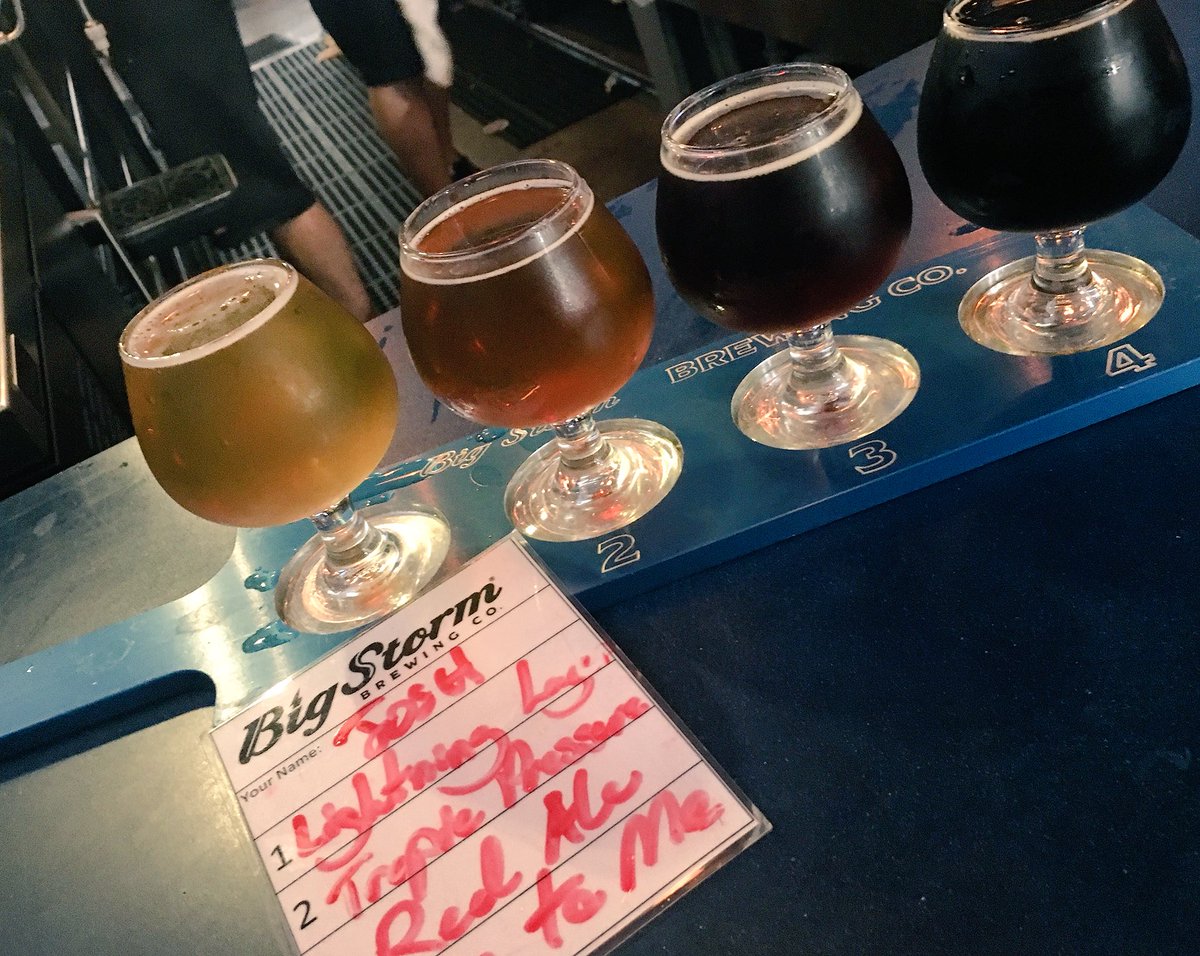 CavemanBTLS's tweet image. Enjoying a nice 4 Brew Flight at @bigstormbrewing in #TrinityFL. 🍺👍🏼😁 #bigstormbrewing #craftbeer #craftbeerlover #craftbrewery #beernerd #bubbaarmy #beertraveler #floridabrewery