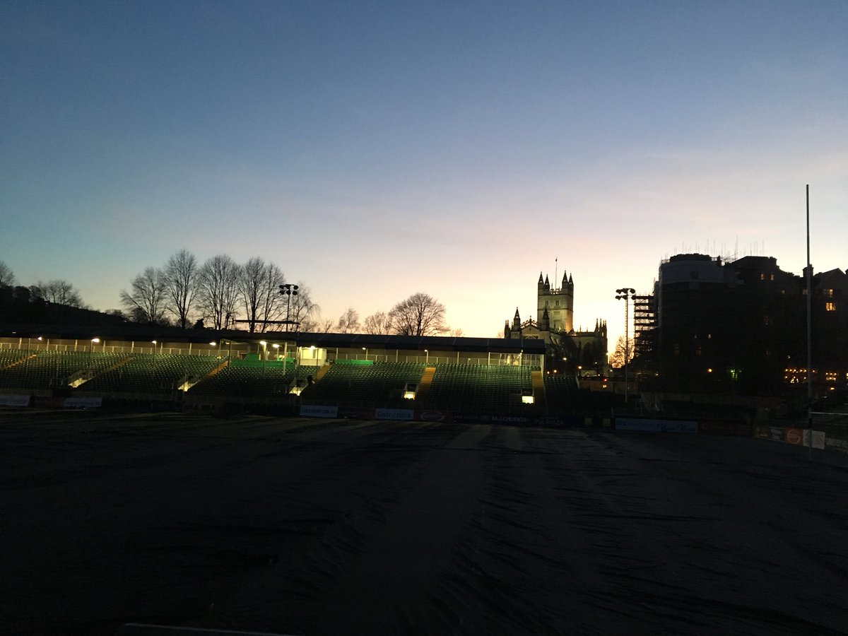 hannah_wilts's tweet photo. Different view of the rec tonight after the game #bestsetting #nofilter @bathrugby @BathBytes #bathfamily #beautifulcity 🔵⚫️⚪️ https://t.co/0DYg5lWTS1