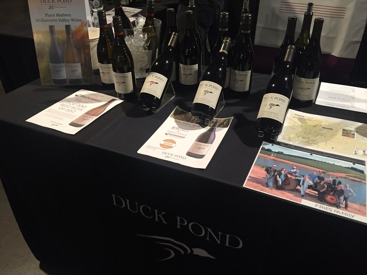 We love #Seattle! Come and visit our table at the Seattle Wine &amp; Food Experience <a href="/seattlewinefood/">#SWFE</a> to try some delicious #Oregon #wine
#orpinot #gamay #willamettevalley <a href="/seattlewinefood/">#SWFE</a>