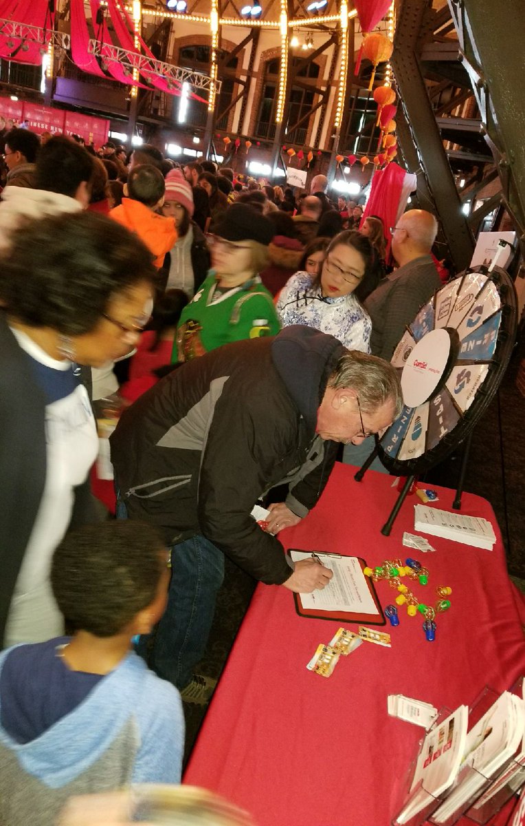 TweetFTStreet's tweet image. Celebrate Chinese New Year at Navy Pier! @ComEd is here till 5! #StopBySayHi #WheelSeeYouSoon #TweetFromTheStreet