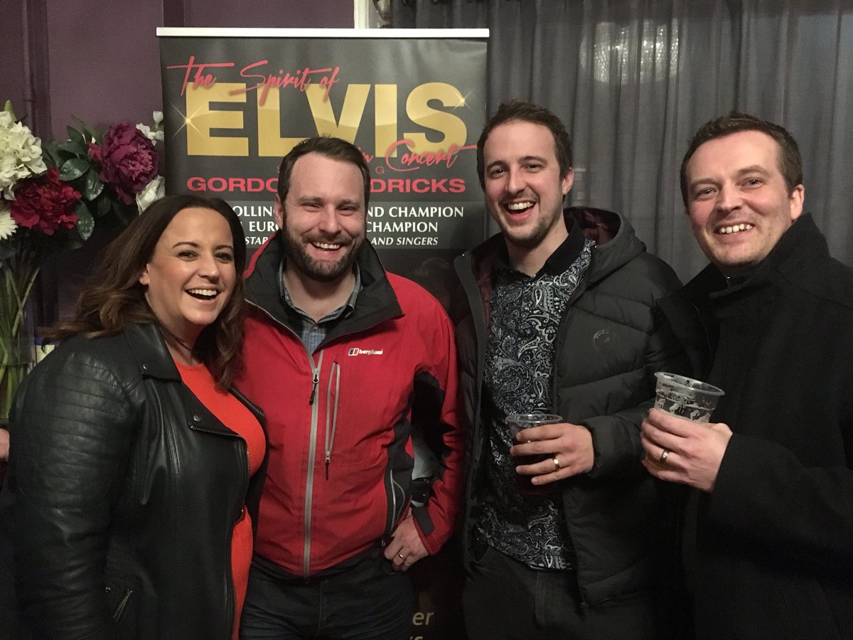 AllieMcIlroy's tweet photo. When you rock up to see @nomadicrevery and you meet the #BrothersofSwing #hunted #welldeservedwinners #lovelyblokes https://t.co/TuygJnp0Bw