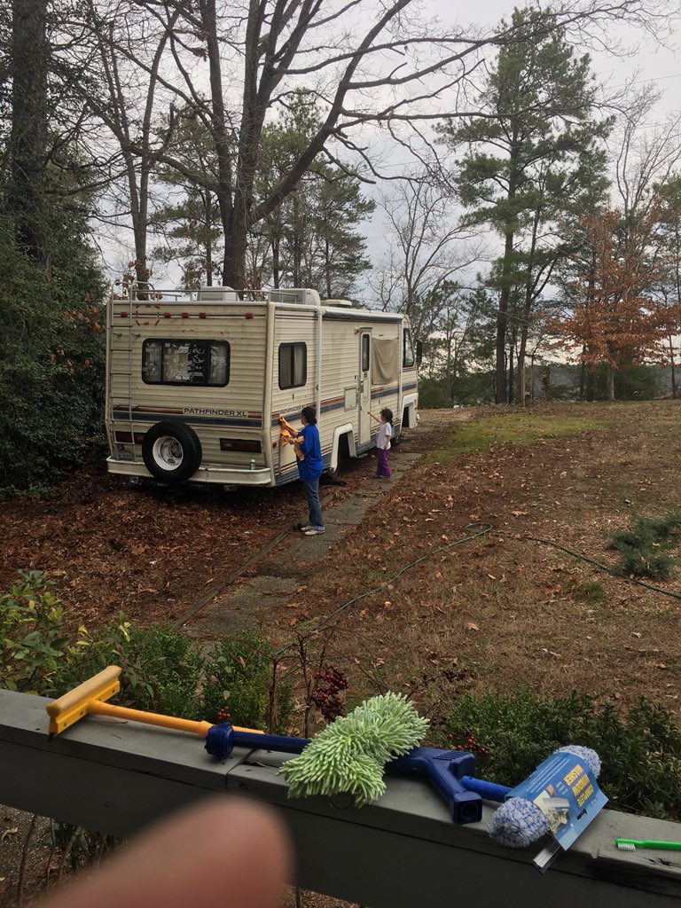 Milmarson's tweet photo. @SuperBlakPAC preparing the MotorHome for the #MAGA #LiveColorblind March Road Trip to register new Conservative Voters @realDonaldTrump @GOP @ElbertGuillory @tamaraleighllc @SenatorTimScott https://t.co/oIQyScfuJL