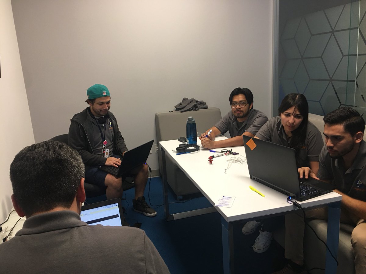 lupitatg's tweet photo. #Semicolons18 How your personal finance can be improved with #MachineLearning? Get serious about your #finance situation #PSMex “ZWarriors“ team developing the idea at @Persistentsys hackathon day - keep posted ... https://t.co/FZVMBRiIo7