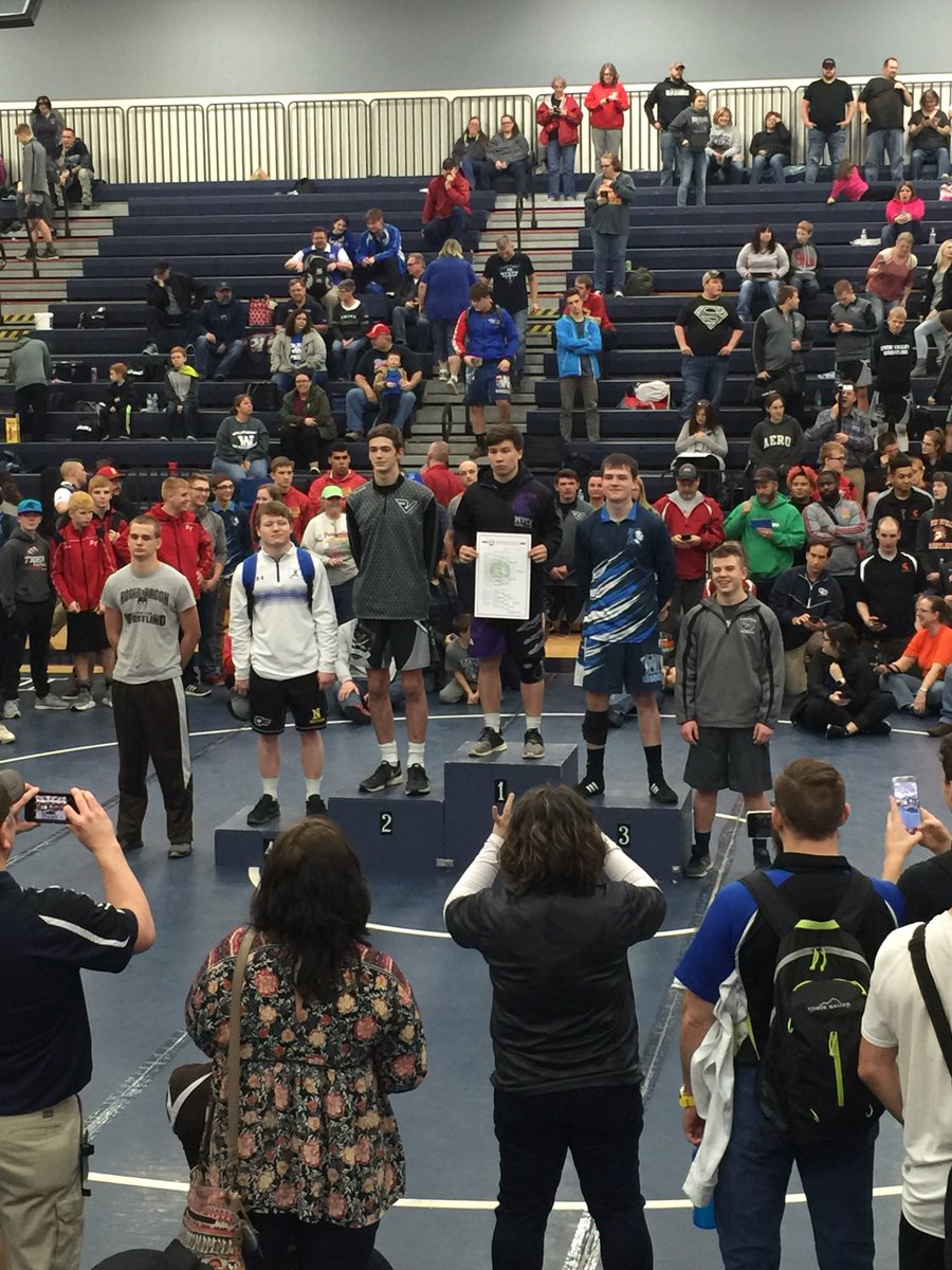 CNERocketsWres1's tweet photo. Congrats to the 4 District Qualifiers Hayden Mattes, @DavidPride19 , @22Lukerayburn , and Tyler Conley https://t.co/9mGgOy3aua