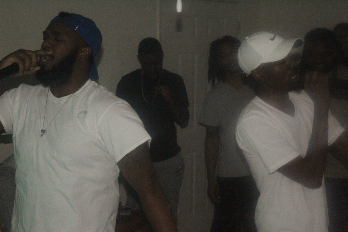 wavshow's tweet photo. @SaboWorld1 and @DntDoItMookDook ripped the stage #WAV4 https://t.co/Qg3mbfjAGE