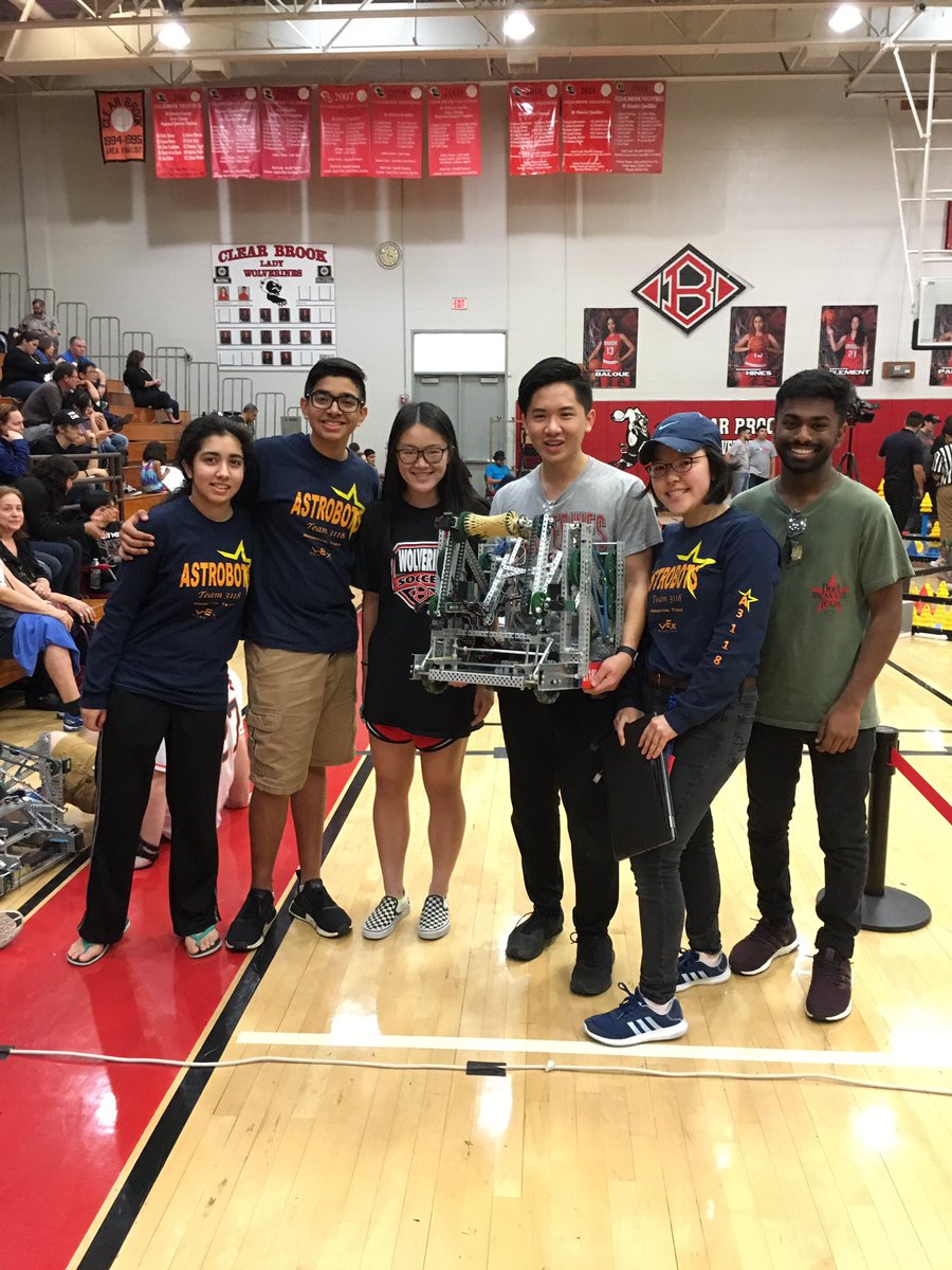 ClearBrookHS's tweet image. Congrats to Yuka, Avin, Ashley, Dan, Amee &amp;amp; Rishi for winning the quarterfinal match!! #CCISDRobotics #CCISD CTE