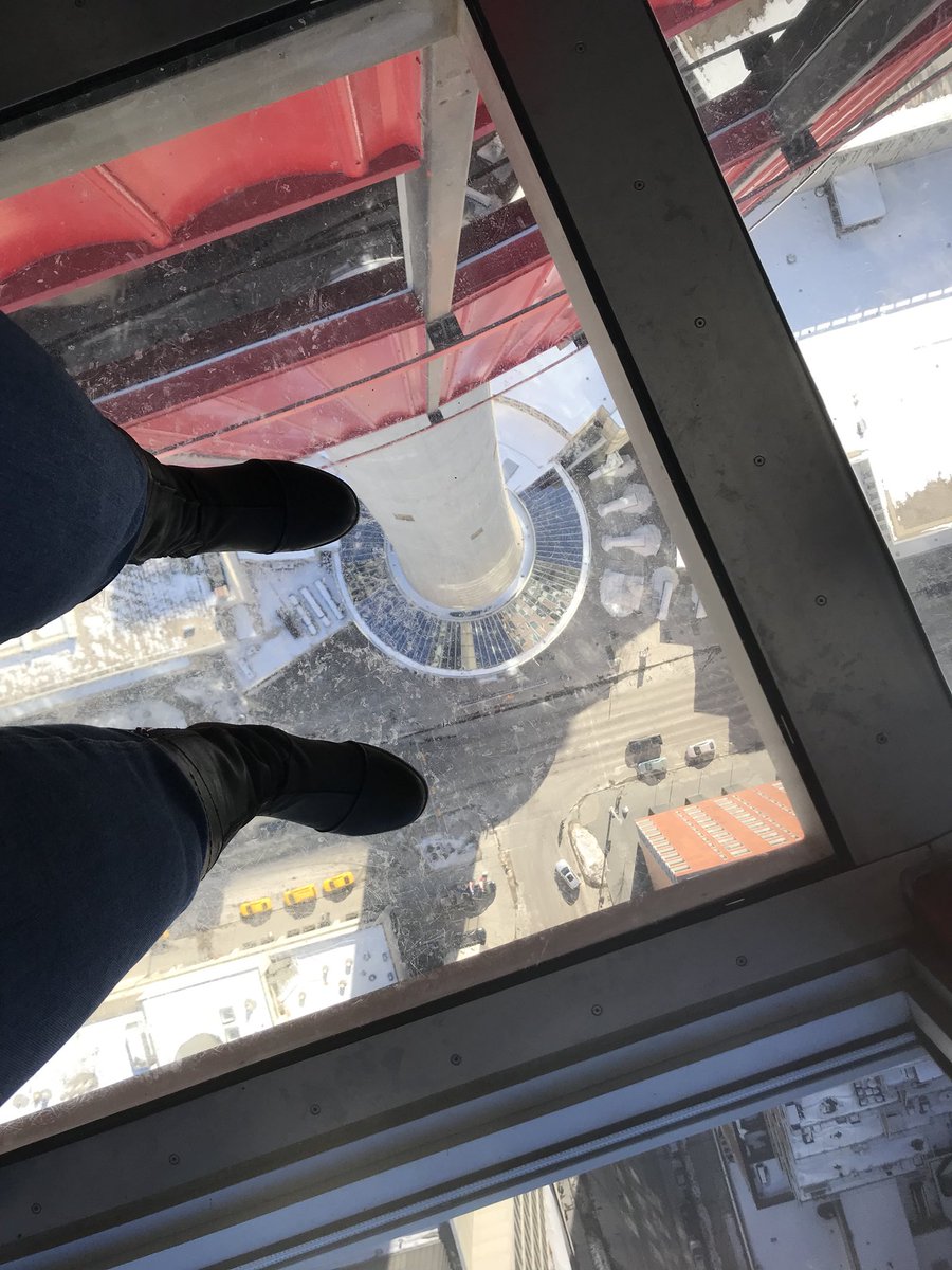 jenjunro's tweet photo. One scary step for the JeTS ..... @Sky360Calgary #yyctastetour https://t.co/ndZl7KYS9J