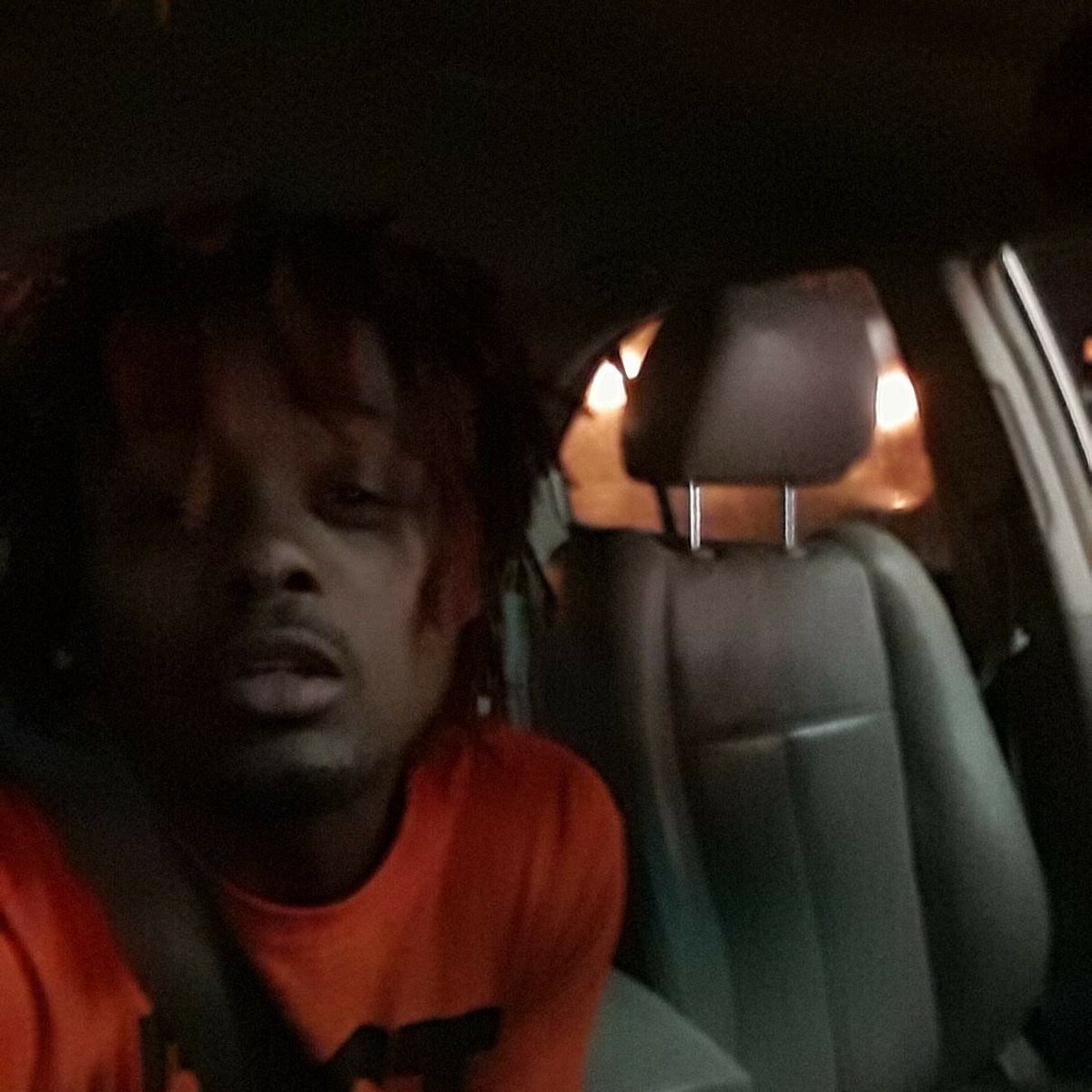 LeftTwixxx's tweet photo. #NewProfilePic https://t.co/G2bBM5vq48