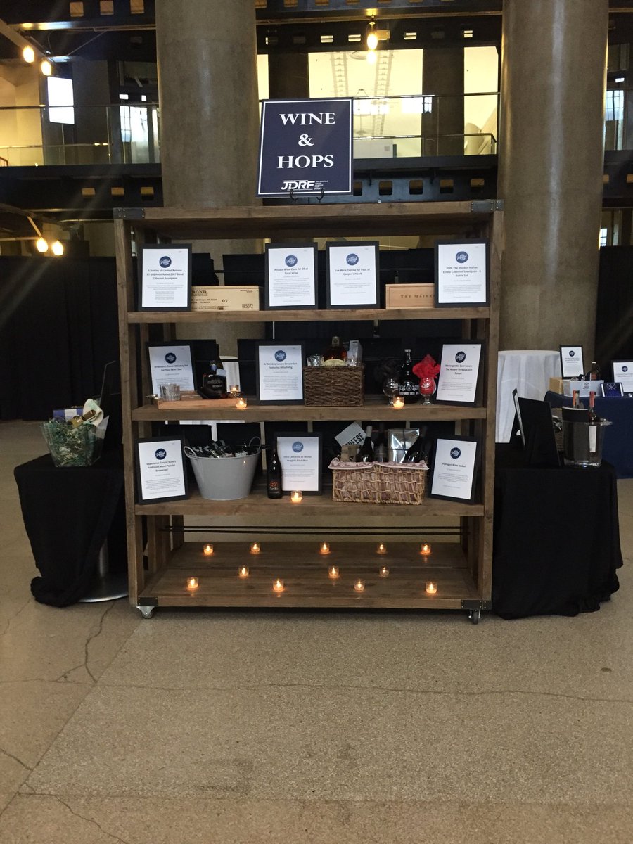 JDRFCVC's tweet image. It’s almost time for the Gala!! Who’s ready for a fun night?! #pastpresentfuture