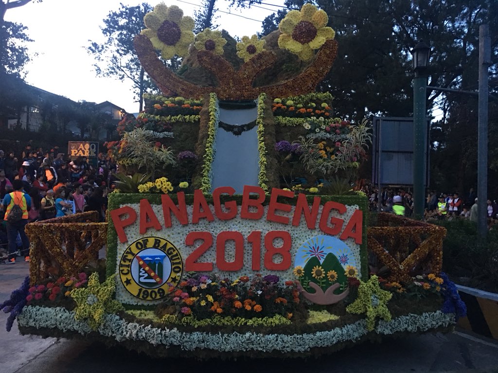 turistaboy's tweet photo. #Panagbenga2018 Grand Floral Float Parade is now on! π»π»π»
#TuristaBoy #KnowYourBaguio #TheOtherBloggers #NorteBloggers https://t.co/AOplkW6dJ0