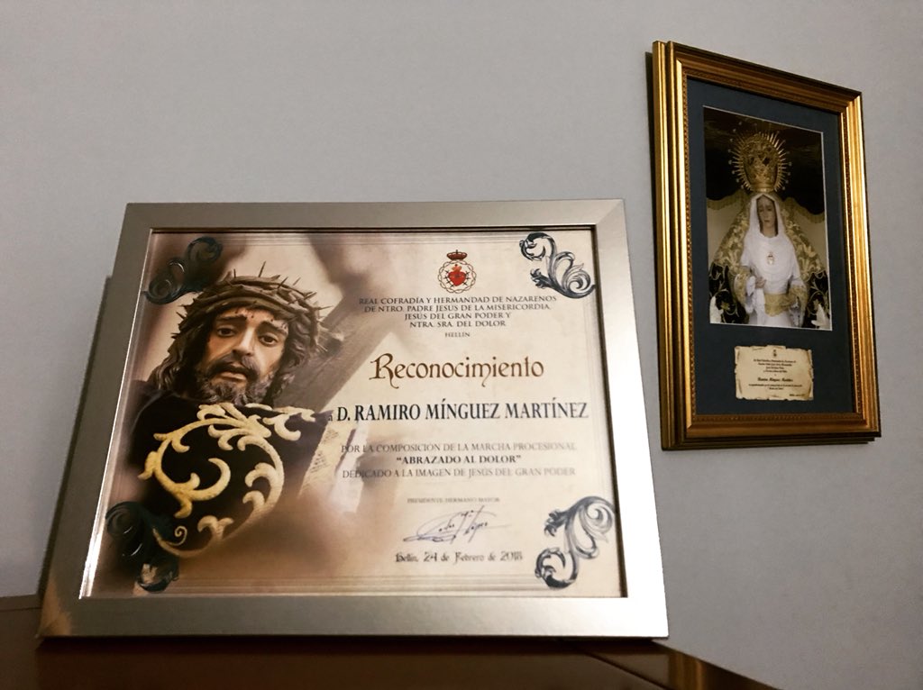 Ya sólo queda una para completar la trilogía. No sería posible sin vosotros. Felicidades y gracias <a href="/UMSC_Hellin/">SantaCecilia Hellín</a> #abrazadoaldolor #cirineo2018
