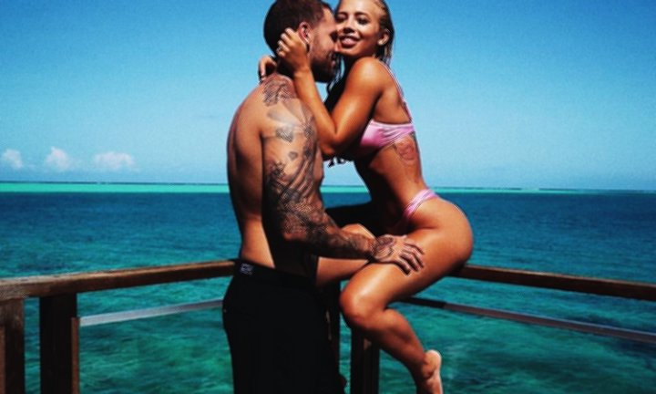 Eles dizem que o amor é cego, mas ele fez-me ver um mundo em ti.