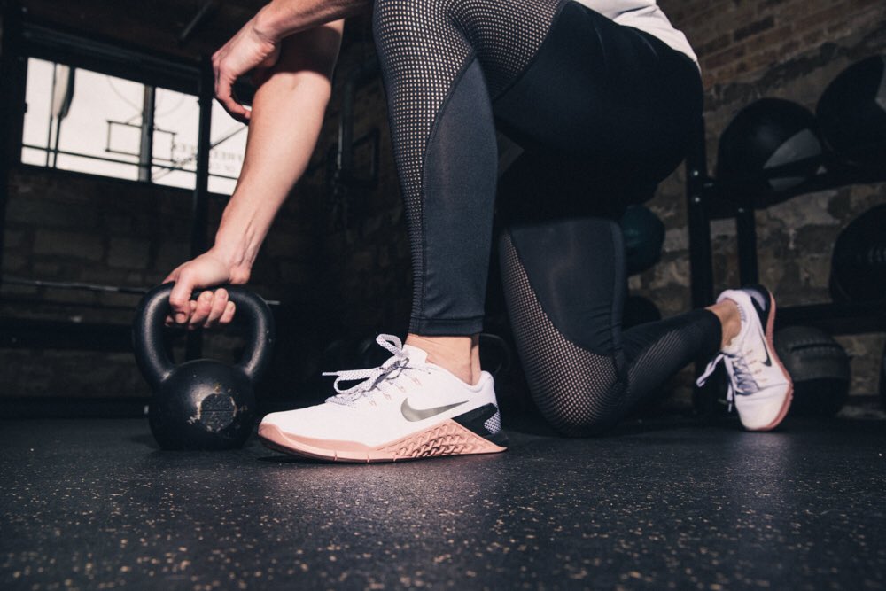 CowboysFit's tweet photo. 🚨Monday Motivation: Visit the #NikeAtTheStar station on the 2nd floor and trial the new Metcon 4 training shoes during your workout for a chance to earn a pair. Operating hours & contest details: https://t.co/jxCi4t1k3y. #JustDontQuit #MetconMonday @Nike https://t.co/MY23BXwHGR