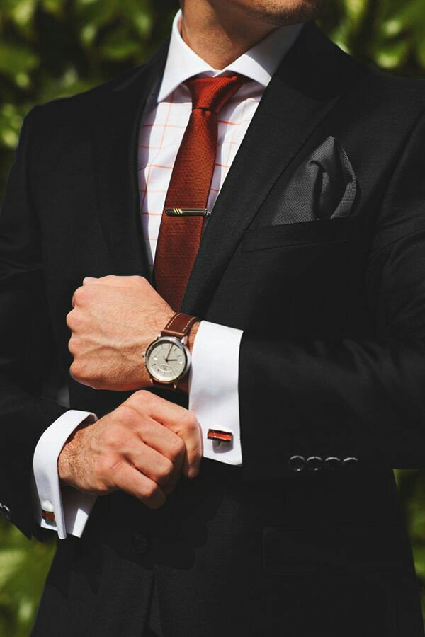 AlexDiRossi's tweet photo. @SchreaveAlex1 @BachmannAlaric @SchreaveKim @IlinethSmidith –en menos de 20 minutos estaba listo había decidido ponerme un traje negro a mi medida acomodo mi manga contando los minutos–ya casi estás lista!! –digo con cierta desesperación en mi voz quería conocer al señor Schreave me interesaba bastante su campaña– te estoy esperando mujer https://t.co/8lJsVztTWN