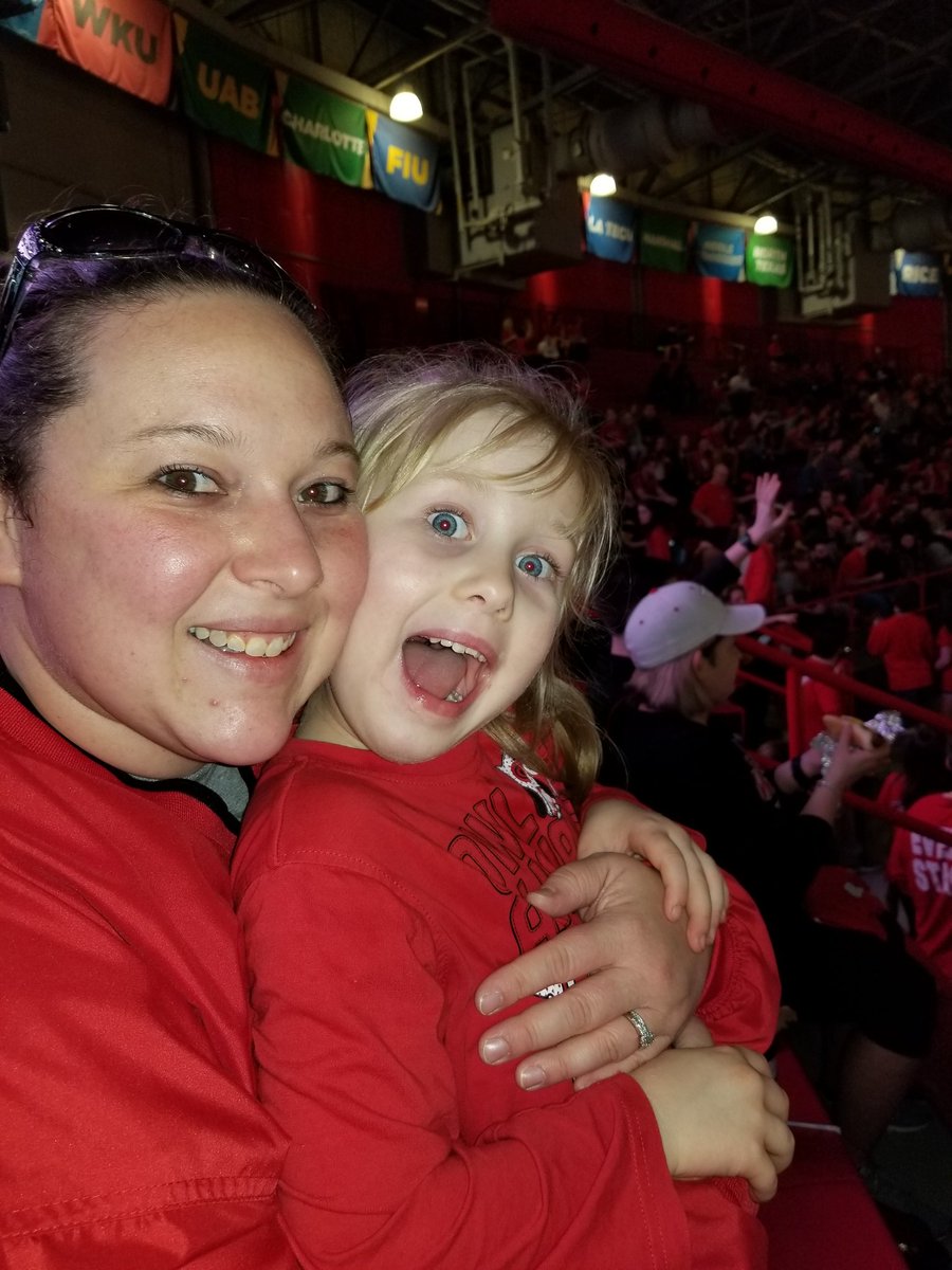 StephenGrossl's tweet photo. #WKUGameFace https://t.co/bGJdeyjsEI
