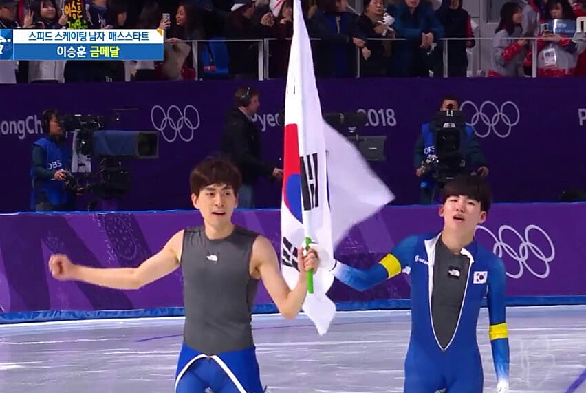 Beautylogs's tweet image. #2018평창동계올림픽 
#매스스타트_이승훈_금메달
올림픽 신설 스피드스케이팅 매스스타트에서
이승훈 금메달..이승훈 선수도 훌륭했지만
조력자 고1 장재원선수 너무 훌륭했다. 
4년후 베이징에서 금메달은 #장재원 선수가
되리라 짐작 해 본다. 💕
#평창동계올림픽 #이승훈 #금메달 #매스스타트