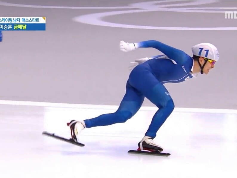 Beautylogs's tweet image. #2018평창동계올림픽 
#매스스타트_이승훈_금메달
올림픽 신설 스피드스케이팅 매스스타트에서
이승훈 금메달..이승훈 선수도 훌륭했지만
조력자 고1 장재원선수 너무 훌륭했다. 
4년후 베이징에서 금메달은 #장재원 선수가
되리라 짐작 해 본다. 💕
#평창동계올림픽 #이승훈 #금메달 #매스스타트