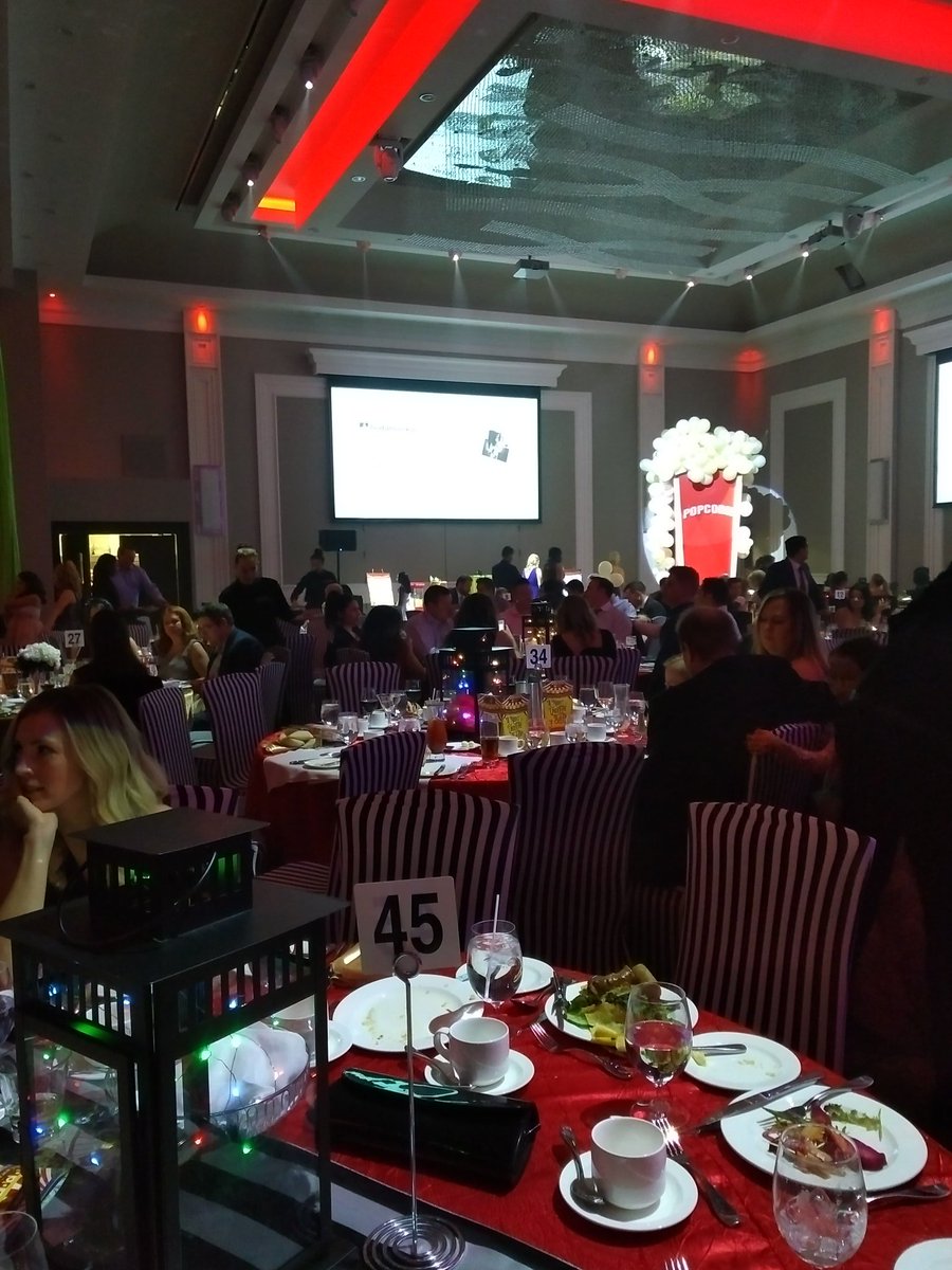 JulieJLupinacci's tweet photo. So happy to support an amazing cause and having a great time #OGC2018 @BarrhavenSpence @hydroottawa https://t.co/0KEqmZ0CGq