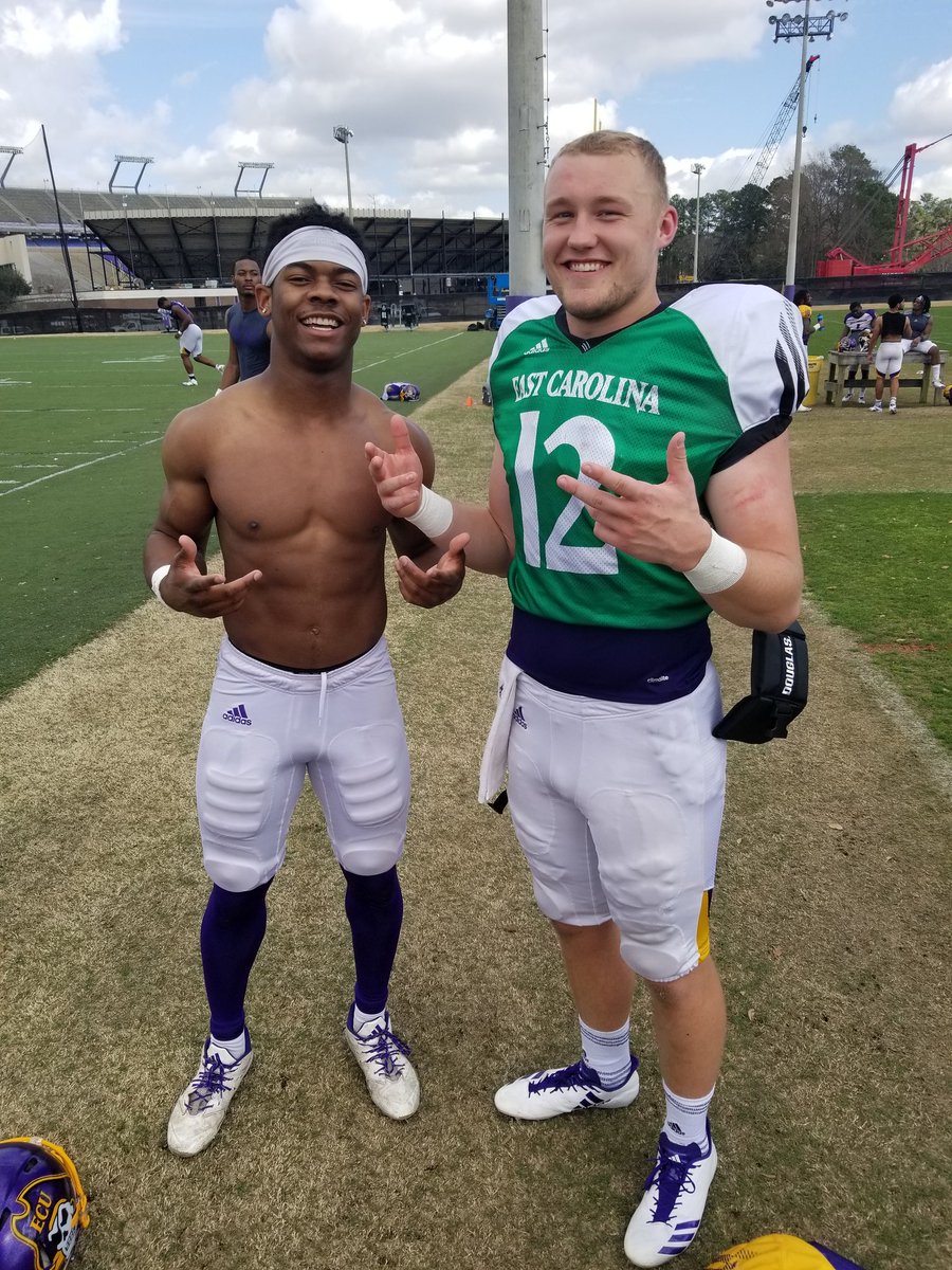 🏴‍☠️DJ Captain Morgan Ahlers tweet media