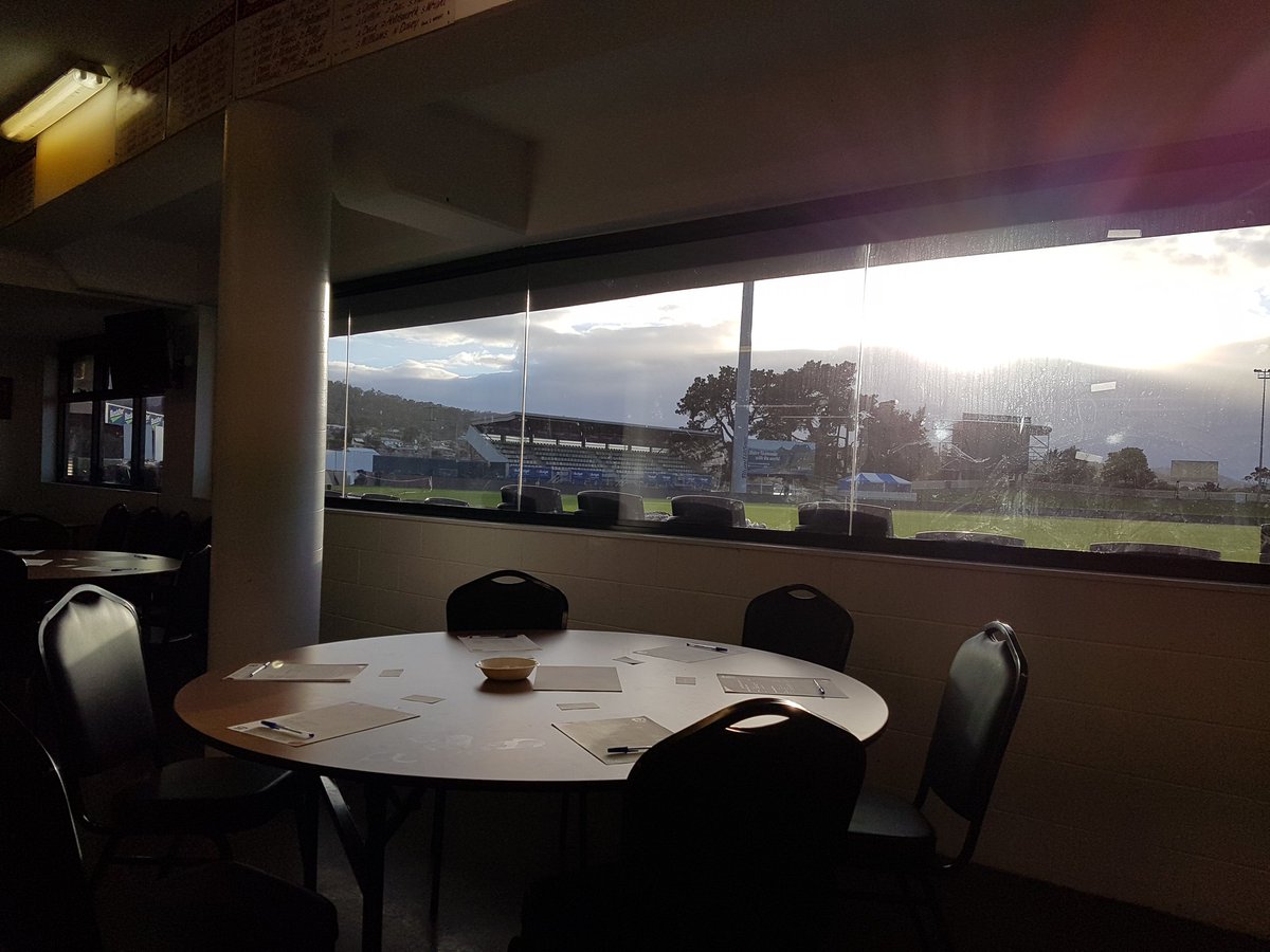 sambridges_10's tweet image. The Tasmanian Umpire Coaches Conference is completed for 2018! Thanks to our guest speakers Clint Sheehan, Adrian Wilson, Cameron Lee and @carlsaunder and for all those coaches that attended! #AFL #umpireafl @AFLTasmania @UmpireAFL