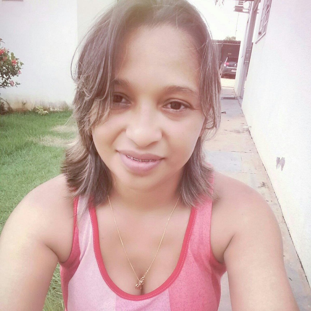 vanecoliveira's tweet photo. #NewProfilePic https://t.co/O0vY67rplp