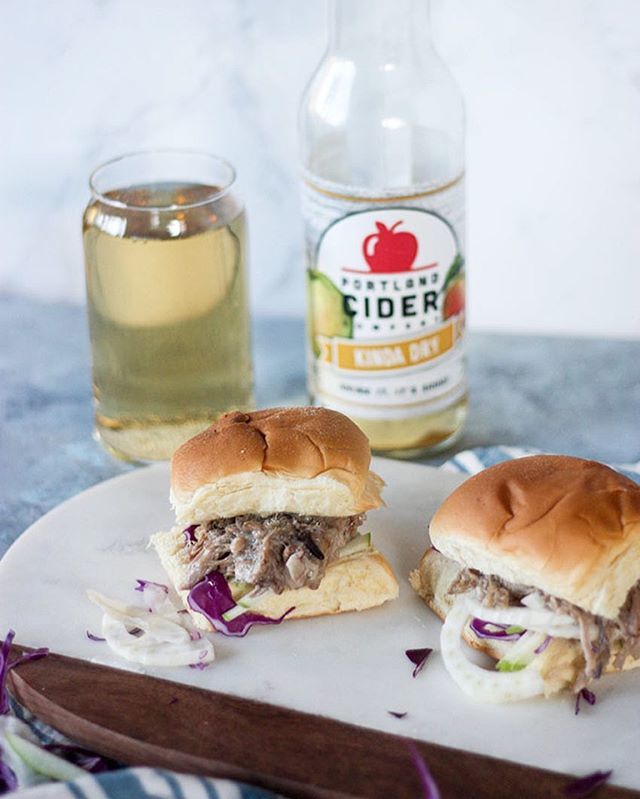 PortlandCider's tweet photo. Hard cider sliders for the win ๐๐ป๐๐ Whip up some pulled pork cooked with Kinda Dry for a yummy treat, perfect for a crowd! Recipe found at @thehomecookskitchen blog (apple cider pulled pork sliders) ๐๐.
.
.
.
.
.
.
#pledgeportlandcider #thck #cidโฆ https://t.co/elXXHURiKp https://t.co/FtEDSB4LY4
