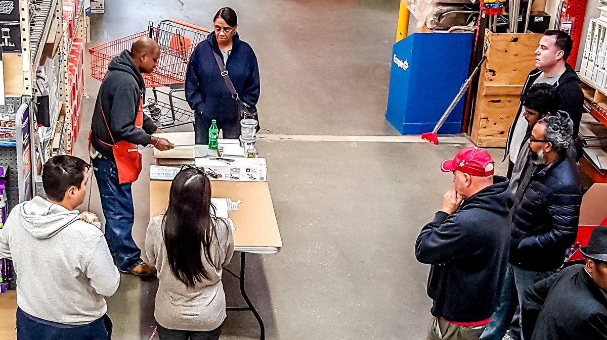-__- (@davesdepotimes) on Twitter photo That's Andy!
Showing them how easy it is to
Do It Yourself
#customerworkshop #DIY
<a href="/FrankCarlick/">Frank Carlick</a> @PamelaG850107 @Akiliac16 @akasuperflex @ShawnDH1216 @D_Les_FES <a href="/Ckavanda/">Caroline Kavanda</a> <a href="/joanatkins1423/">Buggles4life</a> <a href="/cabajonero/">Pondalo</a> That's Andy!
Showing them how easy it is to
Do It Yourself
#customerworkshop #DIY
<a href="/FrankCarlick/">Frank Carlick</a> @PamelaG850107 @Akiliac16 @akasuperflex @ShawnDH1216 @D_Les_FES <a href="/Ckavanda/">Caroline Kavanda</a> <a href="/joanatkins1423/">Buggles4life</a> <a href="/cabajonero/">Pondalo</a>
