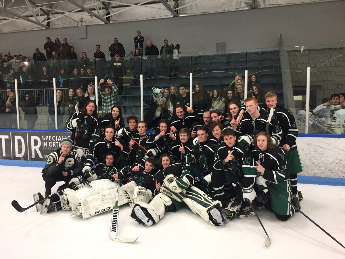 LO_Hockey's tweet photo. LO tops Stoney Creek 3-2 to Win the OAA Red Championship! Thanks to #DragonNation for your support.The Dragons finish the regular season with a 17-7-1 record. State tourney begins next week. 
🔥🔥🔥🔥🔥🔥🔥🔥🔥🔥🔥🔥🔥🔥🔥🔥🔥
#BannerHanginSZN 
#BackToBackChamps 
#BleedGreen https://t.co/SWPLyQHShJ