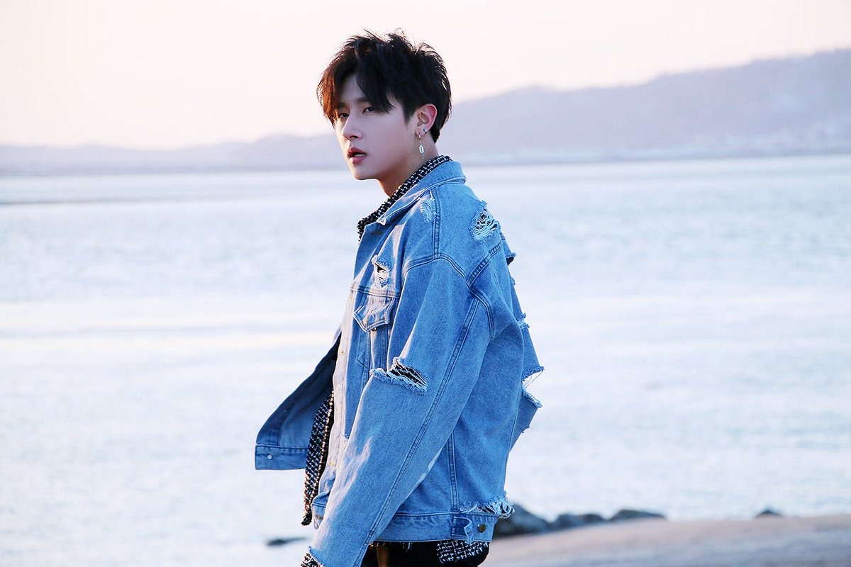 ks0013613's tweet photo. #Changkyun

#FlyWithMe  

#monstax 

#IM_FlyWithMe https://t.co/ezVPoZMSNP