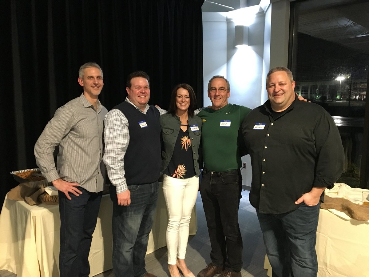 GoAvesAthletics's tweet photo. Boosters honoring our Past Booster Presidents tonight at March First Brewery during annual Social! Thank you to these individuals for paving the way! #FundTheField #AvesPride @CancerSupportMJ https://t.co/16OgALwqSd