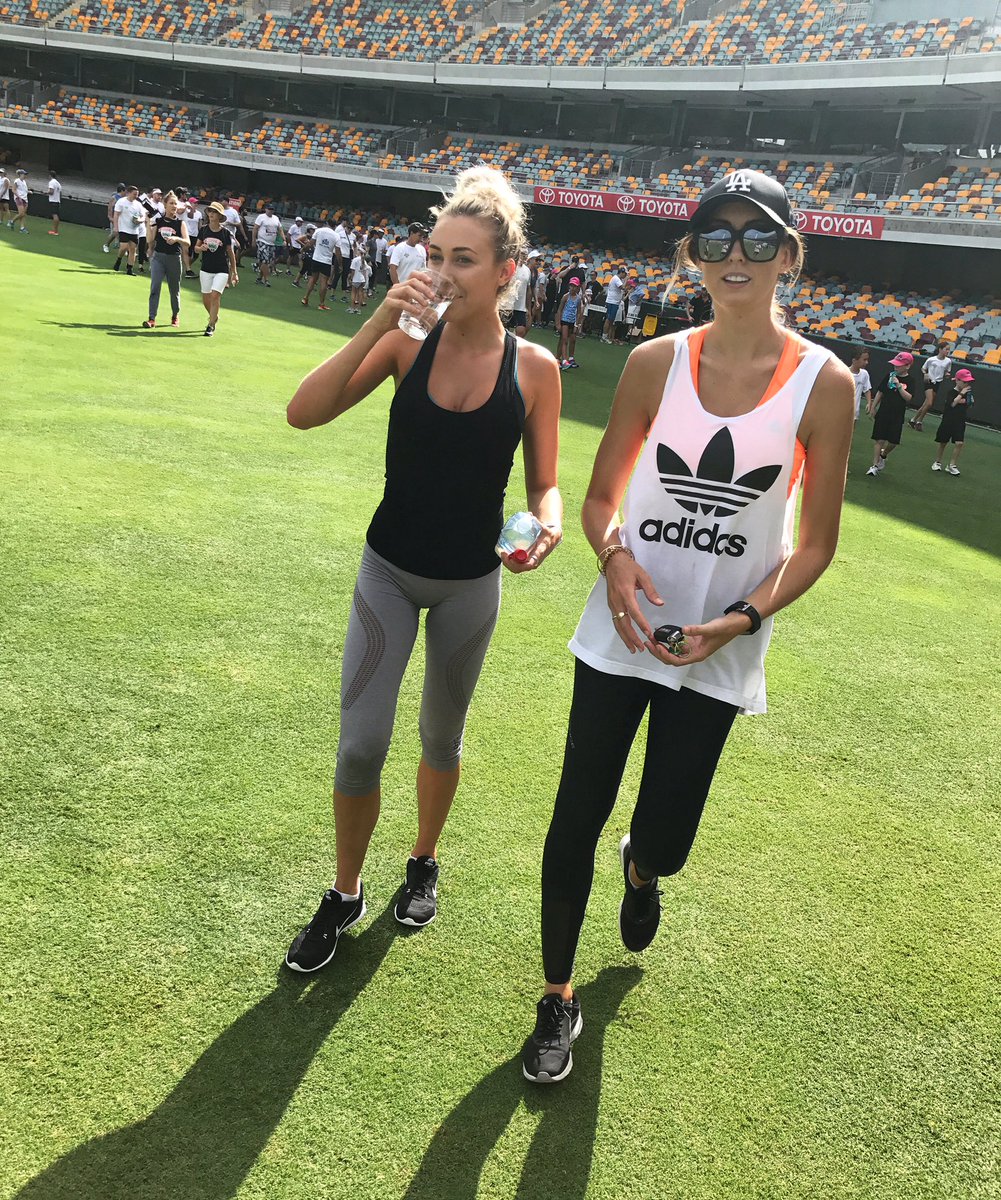 breemaloney_'s tweet photo. Great morning down at The Gabba for the @MNDFoundation 'Muscle Up for MND' fitness circuit challenge!
The next fundraiser is Sunday the 4th of March at the Gold Coast Botanic Gardens. A 3km 'Walk to D-Feet MND' kicking off at 10am.
https://t.co/WRGYc0o4qn
#muscleupformnd https://t.co/Fs4AkQsABo