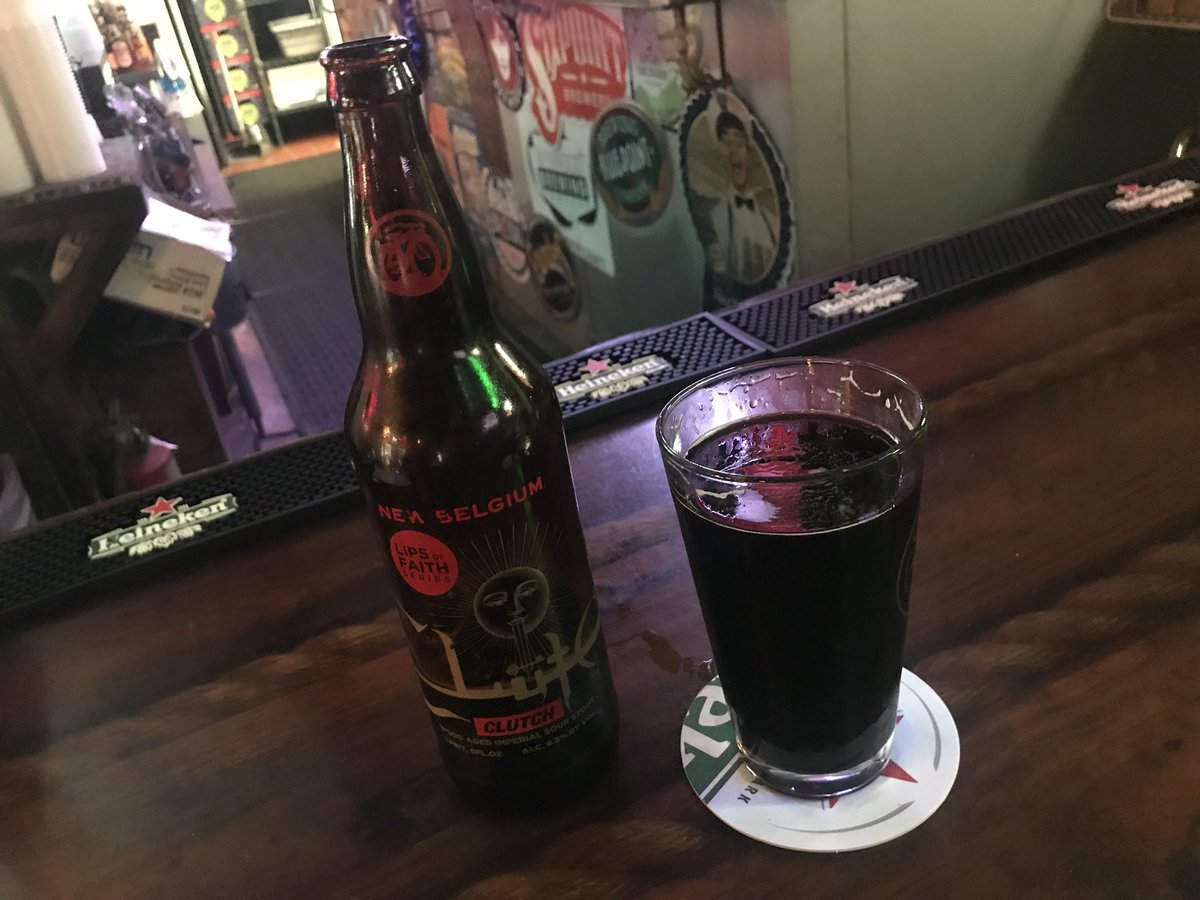niknit76's tweet photo. Found me a Clutch beer! @clutchofficial #newbelgiumbrewing #lipsoffaith #tasty https://t.co/wTFuSsPEwn