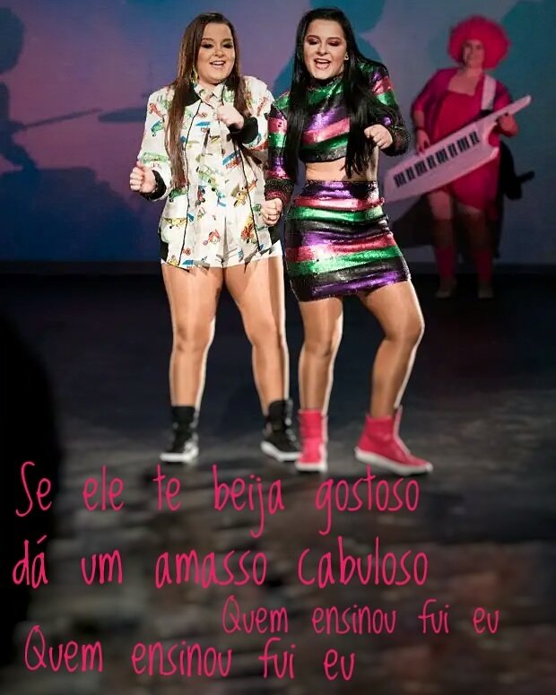WorkshowFan's tweet photo. Tá tirando onda aí com o meu ex namoradinho...🎶❤ #QuemEnsinouFuiEu https://t.co/aFJE8nY9H0