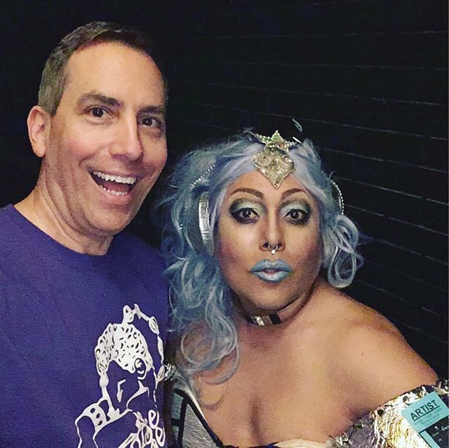 quartkneek's tweet image. Three decades later we're still doing it. Love seeing @rockiedivaraccoon holding it down and doing it right #sublevel ift.tt/2EQDl6H