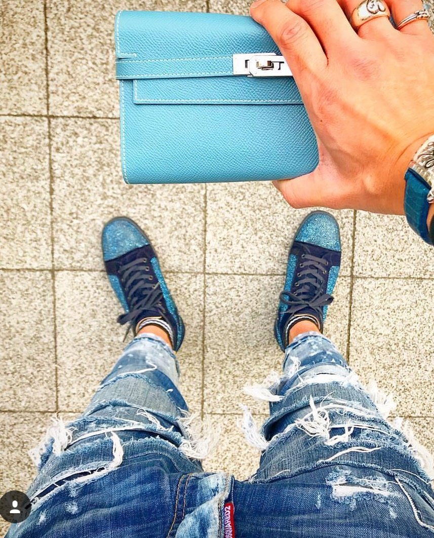 rulho07's tweet photo. Algo asΓ (pero de los chinos #LikeEverythingElse) es mi "cartera"... Ya puedo decir que tengo prueba de que es de "hombre" π¬ https://t.co/CbVvWckY5v