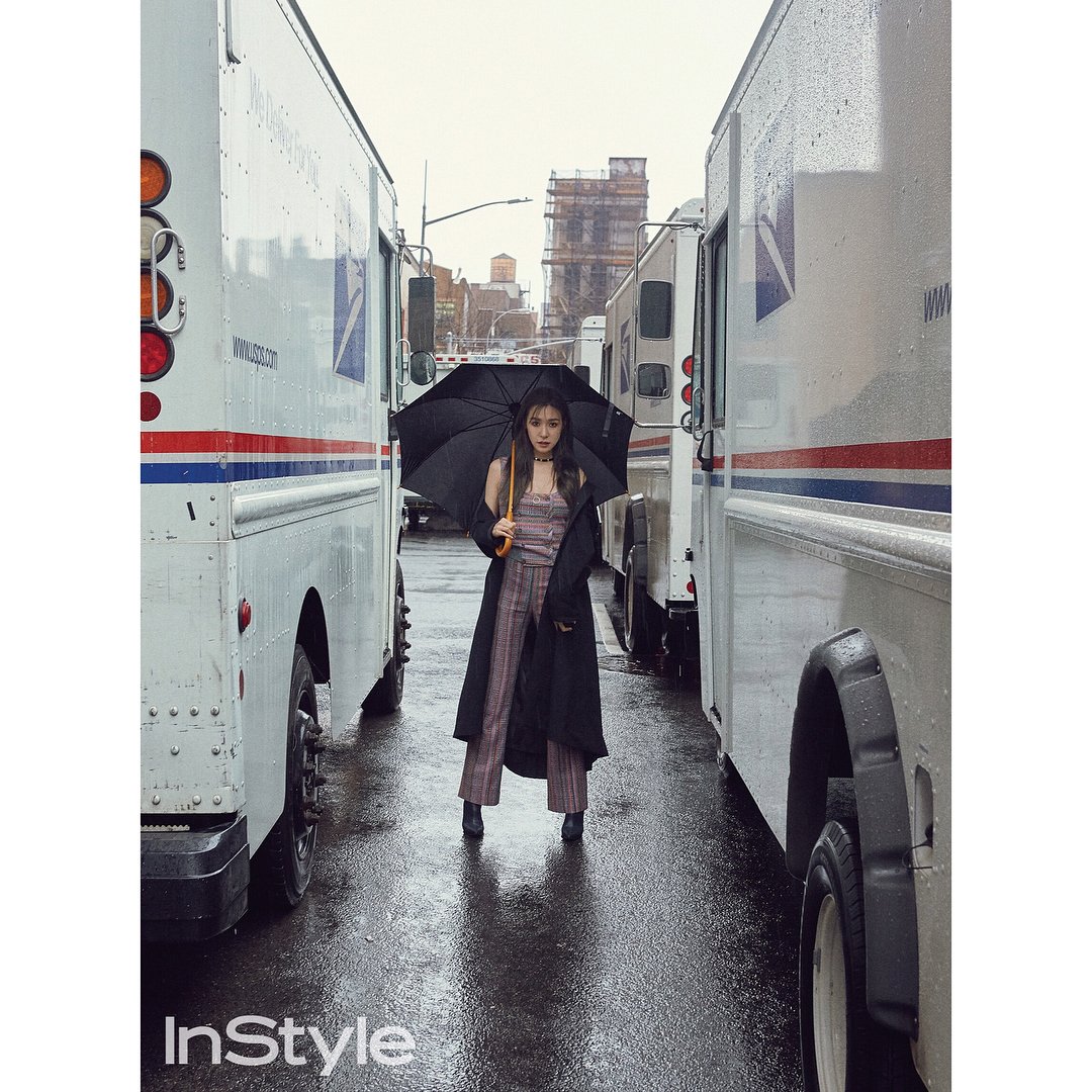 miyoungstagram's tweet photo. [INSTAGRAM CAROUSEL] xolovestephi: “Unfamiliar Comforts ☔️.”
A rainy day in the city with Tiffany 🗽— for the March issue of… https://t.co/sWTEgdKjAZ (6P) https://t.co/XKIHIzGHEU