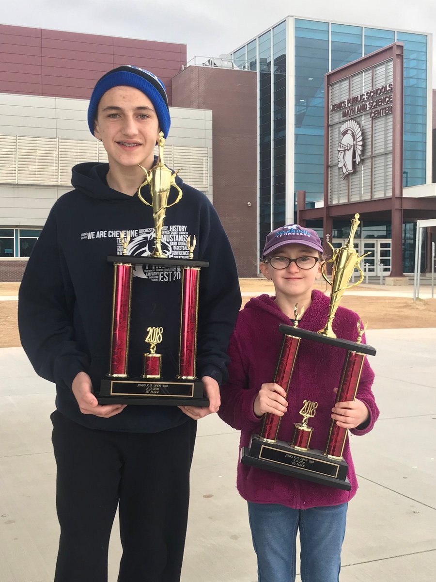 RLynneRutledge's tweet photo. The Littles scored a combined 10 out of 10 at today's @jenkshs chess tournament, sweeping their respective divisions and taking home two first-place trophies! Way to go, Josie and Paden! @EdmondSchools @idafreemanchess @OSCOChess @OklaEd  @TulsaChess https://t.co/W7ItZmpqbz